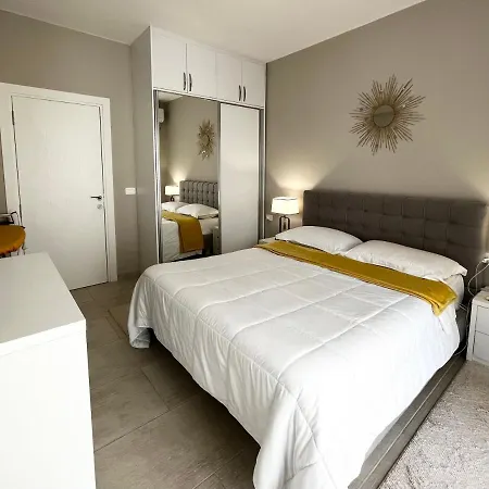 Terraces, Apt. Rent & Seaside Relax *
