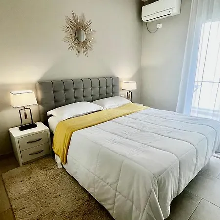 Terraces, Apt. Rent & Seaside Relax